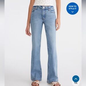 Aeropostale Mid-rise Light Blue Flared Jeans in size 000R